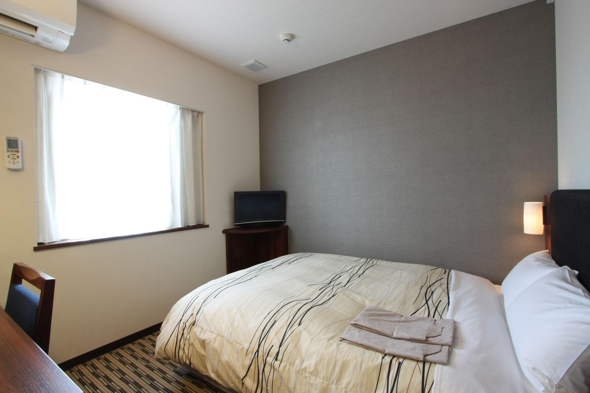 Uozu Manten Hotel Ekimae Kültér fotó