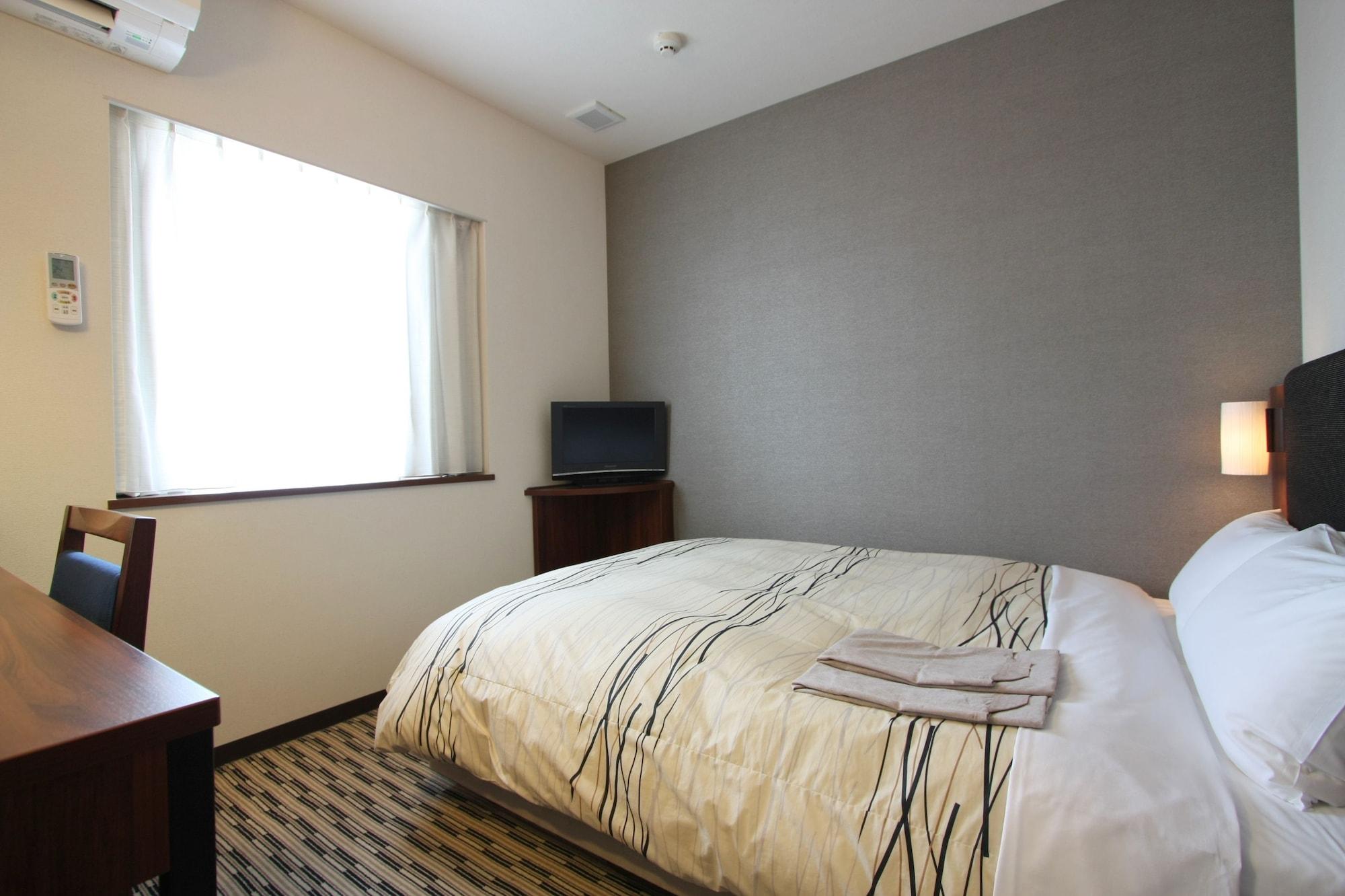 Uozu Manten Hotel Ekimae Kültér fotó