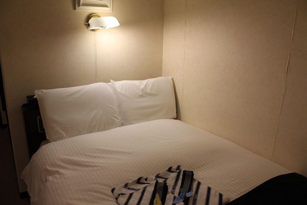 Uozu Manten Hotel Ekimae Kültér fotó