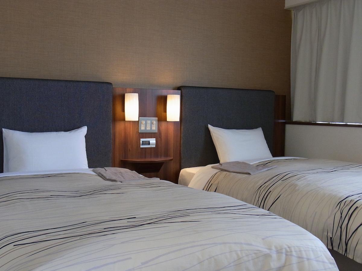 Uozu Manten Hotel Ekimae Szoba fotó